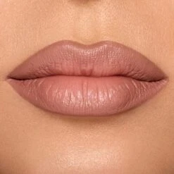 SUPER NUDES SCULPT, FILL & PLUMP LIP KIT LIP KIT 13 SUPER NUDES SCULPT, FILL & PLUMP LIP KIT LIP KIT -Charlotte Tillbury Store 250026 SUPERNUDES25 img vm sf Jan 25 VALERIA MEDIUM CONTOUR LINER FILL 2 1