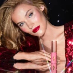 UNREAL BLUSH HEALTHY GLOW STICK ROSY GLOW -Charlotte Tillbury Store 251000 Holiday 25 hm RM 45882 Sonya Unreal Blush 1000x1000