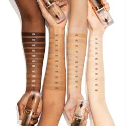 AIRBRUSH FLAWLESS FOUNDATION 5 NEUTRAL -Charlotte Tillbury Store AFF ArmSwatches 1000x1000 1