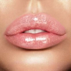 LIP LUSTRE BLONDIE -Charlotte Tillbury Store Blondie model