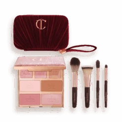 INSTANT HOLLYWOOD LOOK ON THE GO MAKEUP KIT