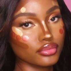 BEAUTY LIGHT WAND & HOLLYWOOD CONTOUR KIT MUST-HAVE CHEEK KIT 12 BEAUTY LIGHT WAND & HOLLYWOOD CONTOUR KIT MUST-HAVE CHEEK KIT -Charlotte Tillbury Store DOT HACKS ezgif.com optijpeg