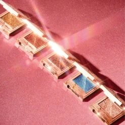 HYPNOTISING POP SHOTS COSMIC ROCKS -Charlotte Tillbury Store Holiday 24 VM CD 0724 POPSHOT LINE 2000x2000