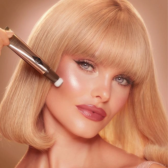 CHARLOTTE’S LEGENDARY COMPLEXION KIT MAKEUP KIT 5 CHARLOTTE’S LEGENDARY COMPLEXION KIT MAKEUP KIT - Image 3