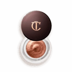 EYES TO MESMERISE WALK OF NO SHAME